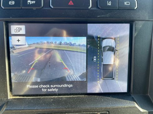 Used 2017 Ford F250 Platinum w/ Platinum Ultimate Package image 15