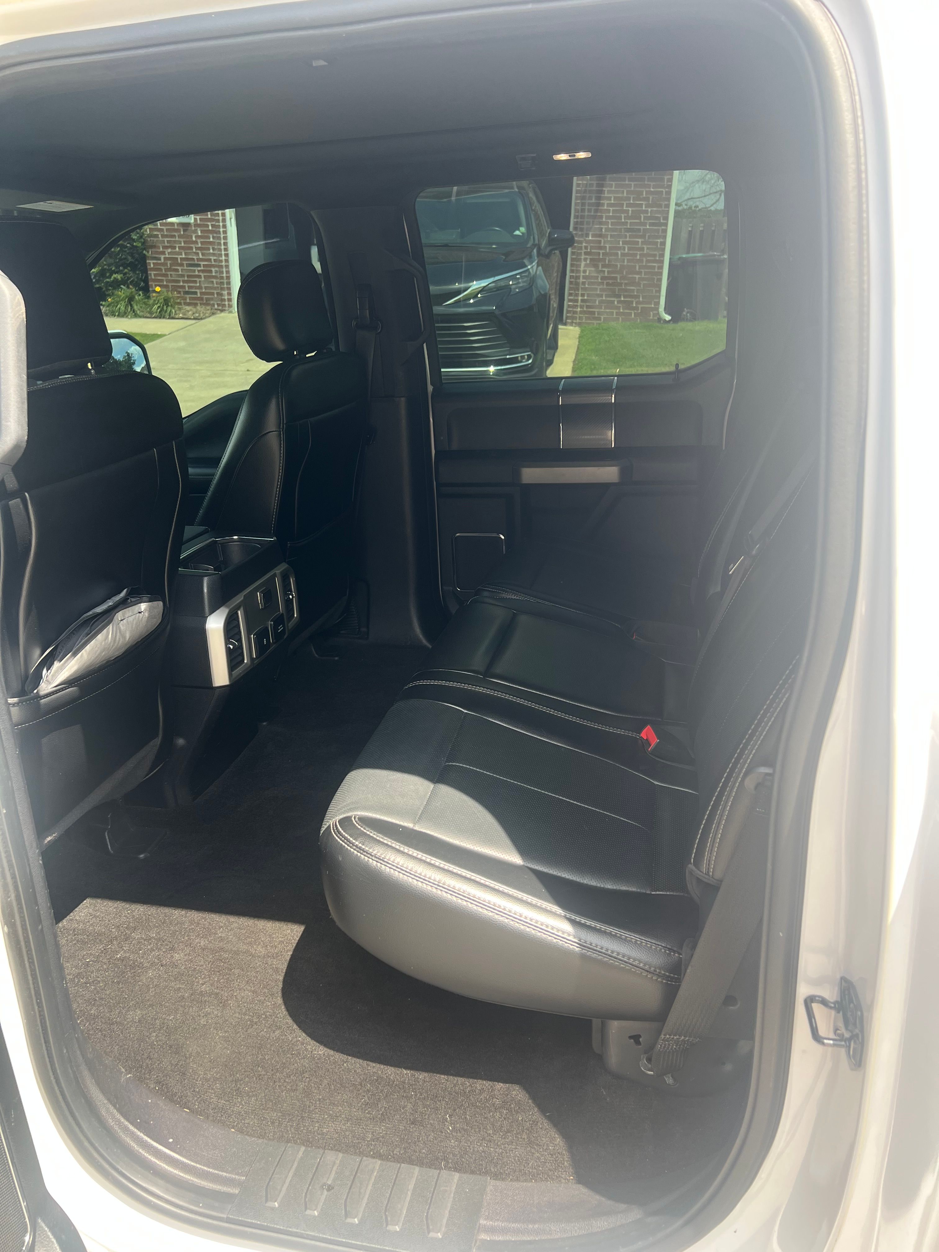 Used 2018 Ford F150 Lariat AWD/4WD image 14