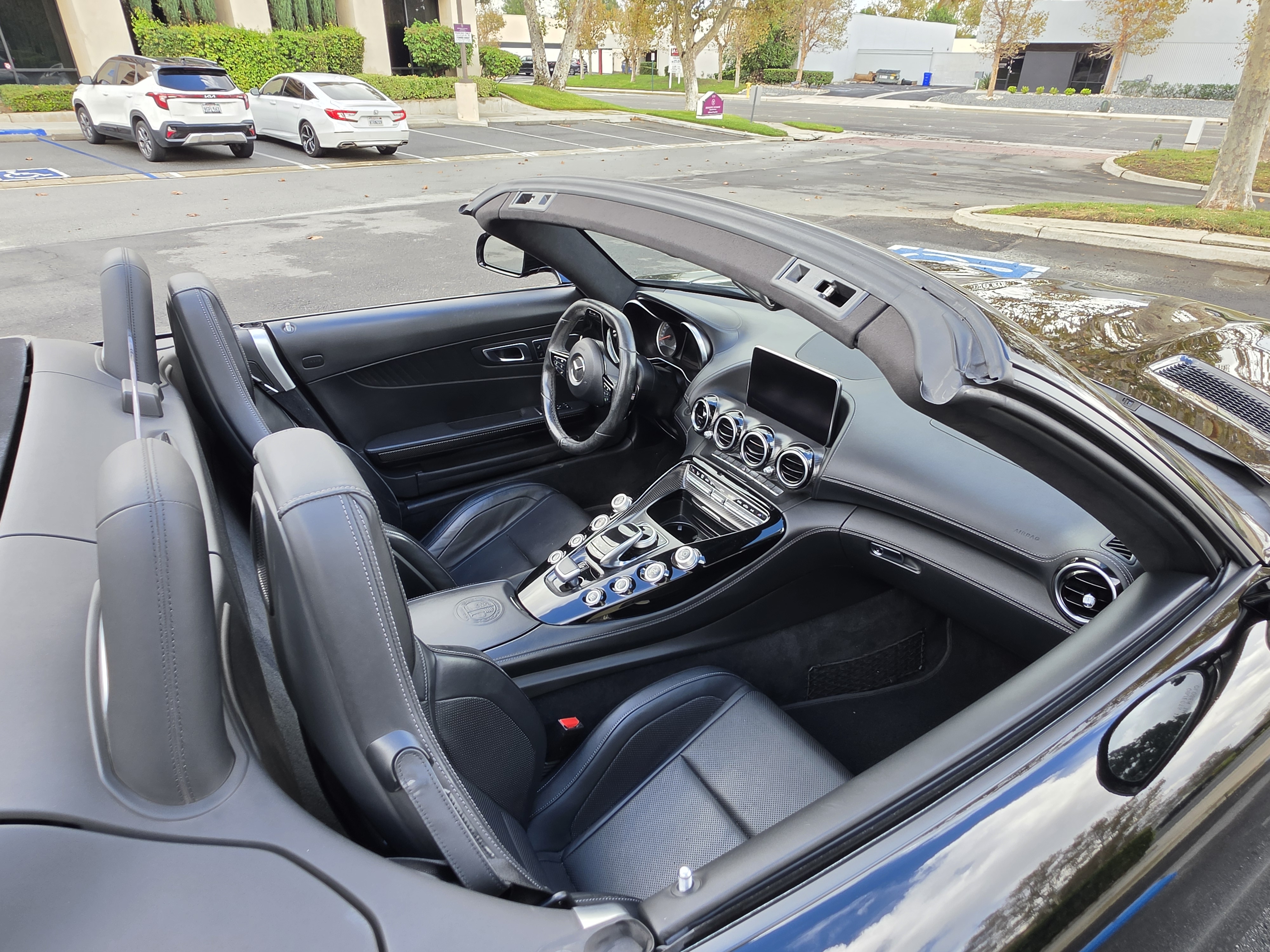 Used 2018 Mercedes-Benz AMG GT C image 16