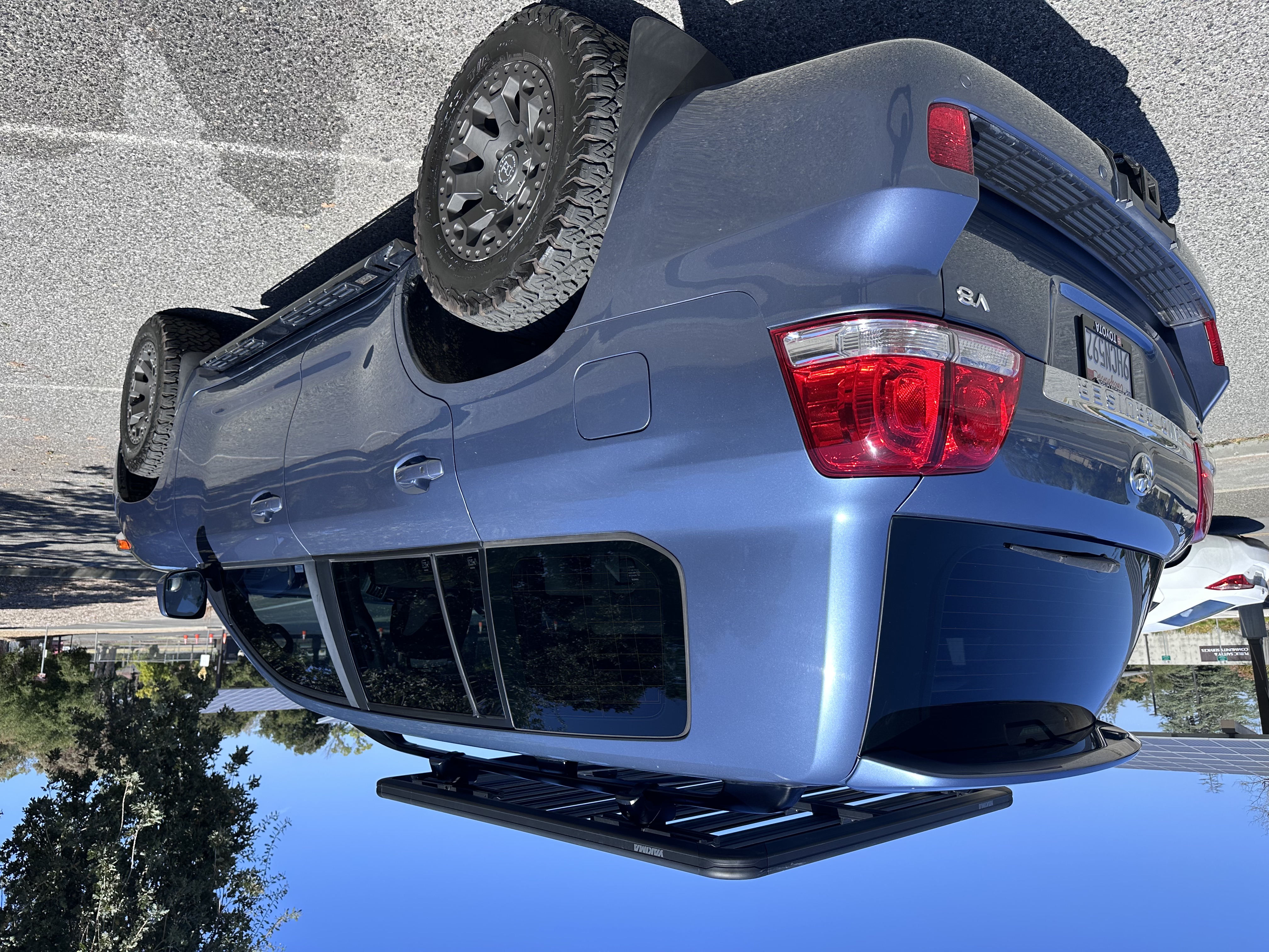 Used 2008 Toyota Land Cruiser AWD/4WD image 18