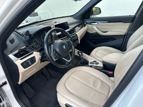 Used 2017 BMW X1 xDrive28i image 6