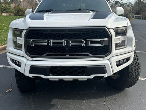 Used 2020 Ford F150 Raptor w/ Equipment Group 802A Luxury image 15