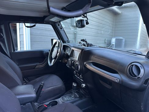 Used 2014 Jeep Wrangler Unlimited Sport w/ Quick Order Package 24S image 6