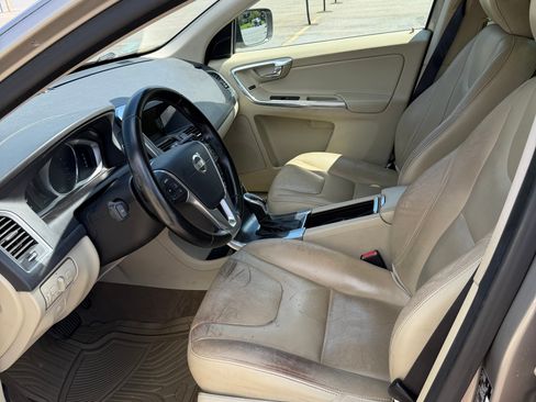 Used 2015 Volvo XC60 T5 Premier FWD image 8