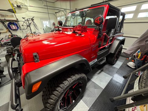 Used 1997 Jeep Wrangler Sport AWD/4WD image 13