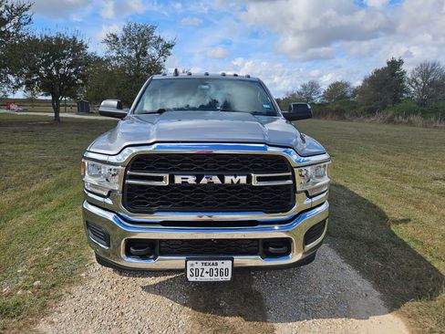 Used 2022 RAM 2500 Tradesman image 5
