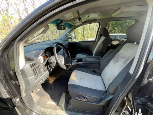 Used 2010 Nissan Titan PRO-4X w/ Pro-4x Premium Utility Pkg image 6