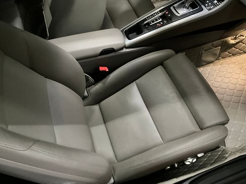 Used 2013 Porsche 911 Carrera S RWD image 8