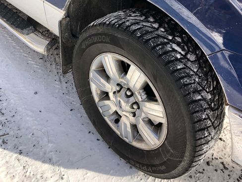 Used 2010 Ford F150 XLT image 9