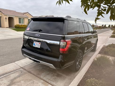 Used 2020 Ford Expedition Limited RWD image 6