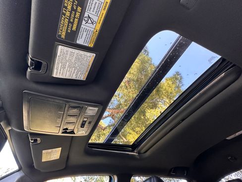 Used 2019 Toyota Tacoma TRD Pro AWD/4WD image 16