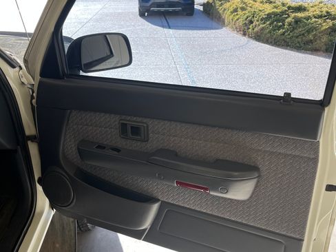 Used 1996 Toyota Tacoma 4x4 Xtracab V6 image 13