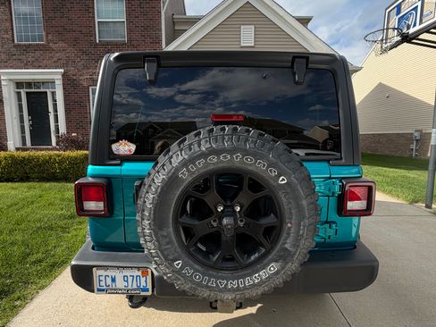 Used 2020 Jeep Wrangler Unlimited Sport AWD/4WD image 6