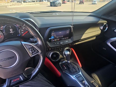 Used 2020 Chevrolet Camaro SS image 11