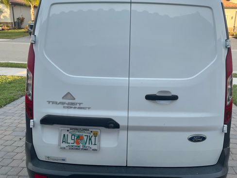 Used 2018 Ford Transit Connect XL image 4