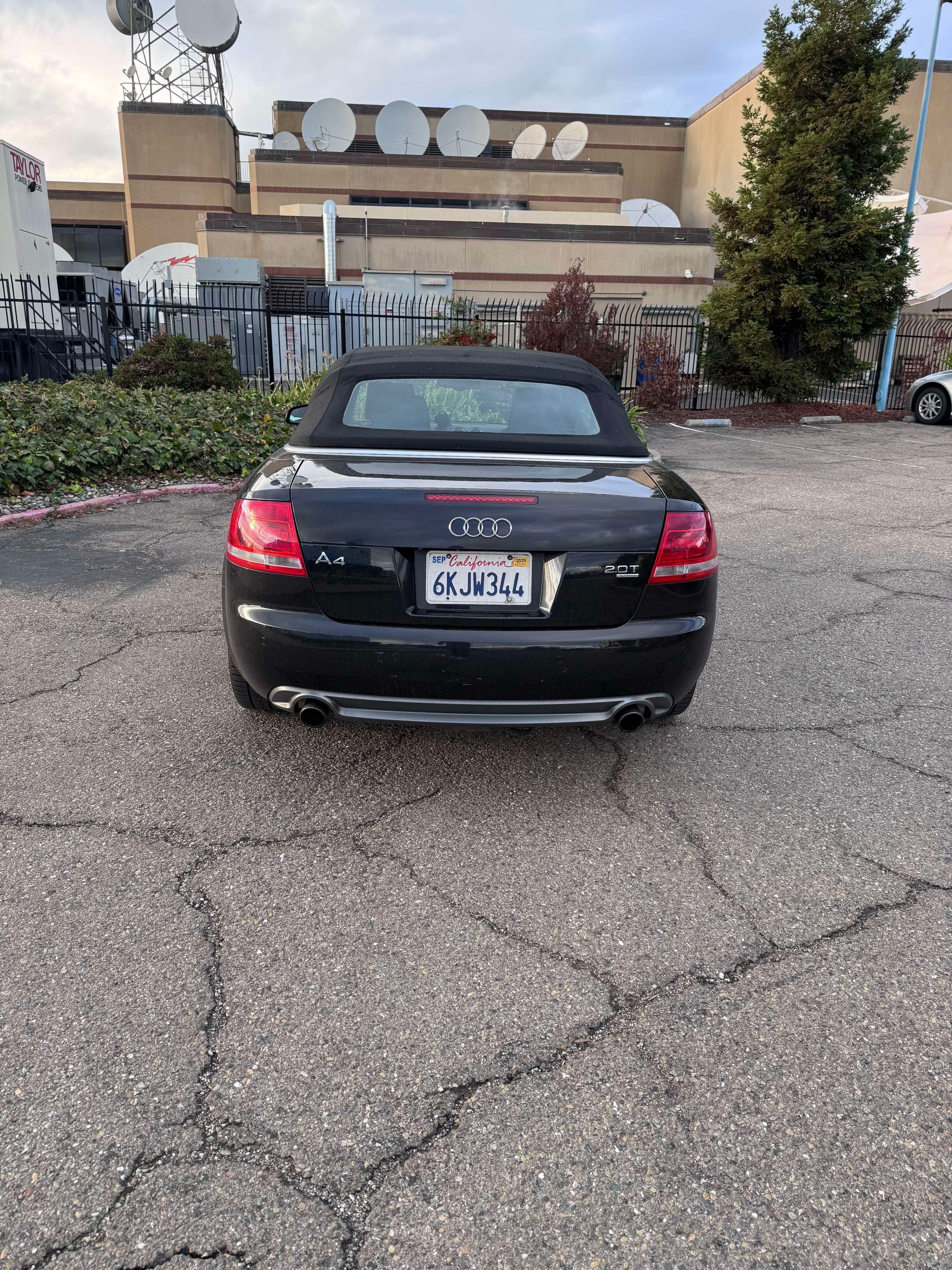 Used 2009 Audi A4 2.0T AWD/4WD image 4