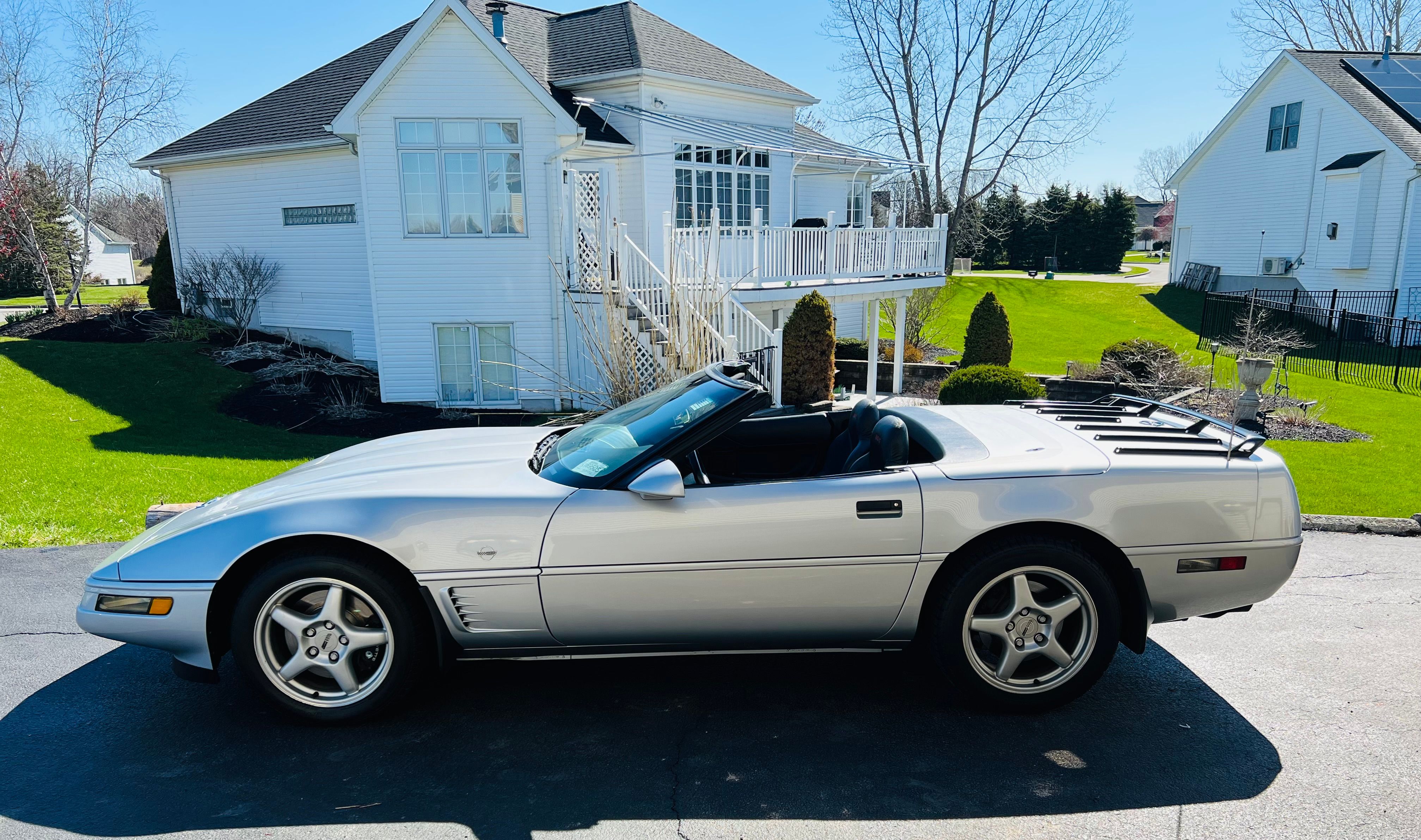 Used 1996 Chevrolet Corvette Convertible RWD image 27
