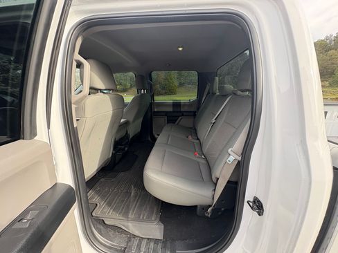 Used 2017 Ford F250 XL w/ STX Appearance Package image 9