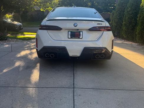 Used 2026 BMW M5 w/ Carbon Package image 6