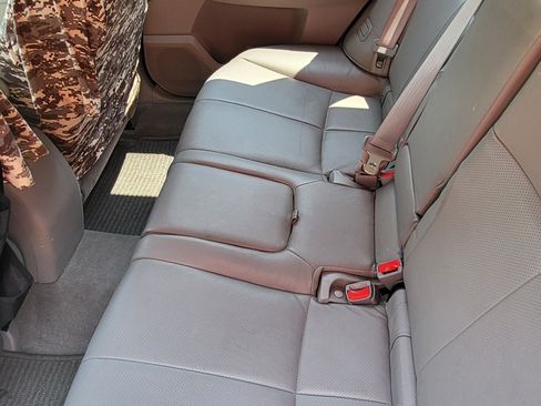 Used 2010 Subaru Forester 2.5X Limited image 6