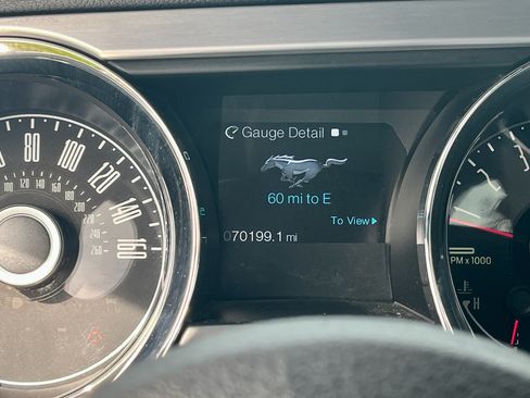 Used 2014 Ford Mustang Premium w/ Comfort Package image 5