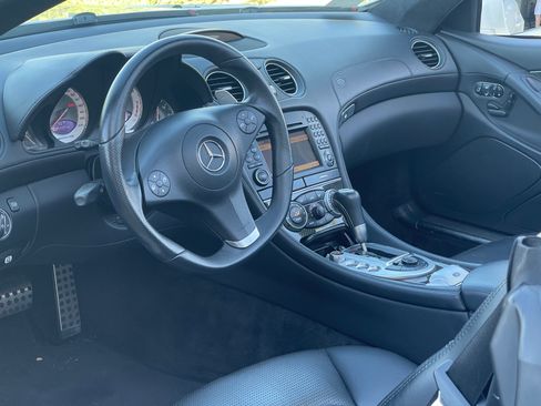 Used 2009 Mercedes-Benz SL 63 AMG image 11