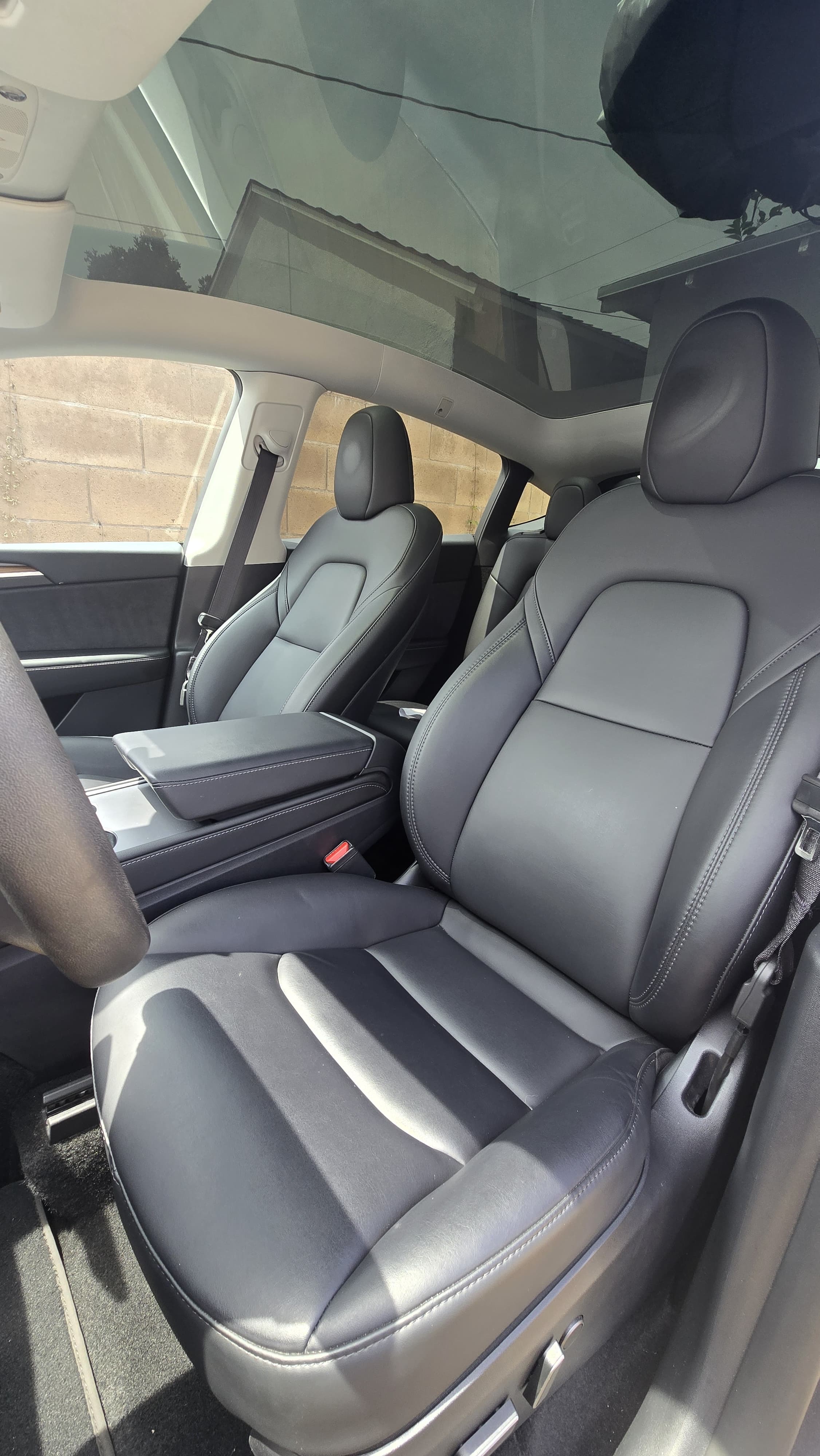Used 2023 Tesla Model Y Performance AWD/4WD image 14