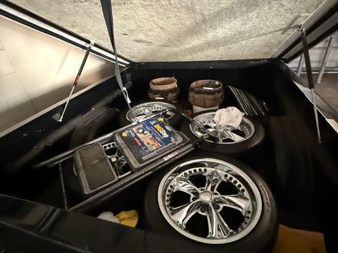 Used 2004 Chevrolet Silverado 1500 SS image 21