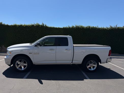 Used 2018 RAM 1500 Big Horn AWD/4WD image 5