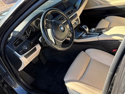 Used 2012 BMW 550i 550i Sedan 4D image 12