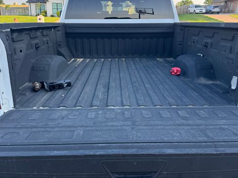 Used 2022 Chevrolet Silverado 2500 Custom w/ Custom Value Package AWD/4WD image 20