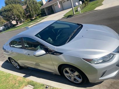 Used 2018 Chevrolet Volt LT w/ LT Driver Confidence Package