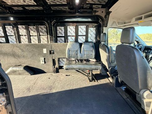 Used 2020 Ford Transit 250 Medium Roof image 26