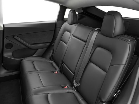 Used 2021 Tesla Model Y Long Range image 4