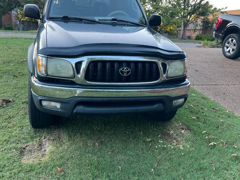 Used 2003 Toyota Tacoma PreRunner image 4