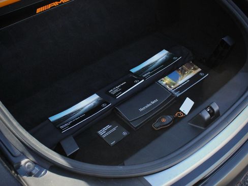 Used 2021 Mercedes-Benz AMG GT Black Series image 12