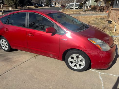 Used 2006 Toyota Prius image 2