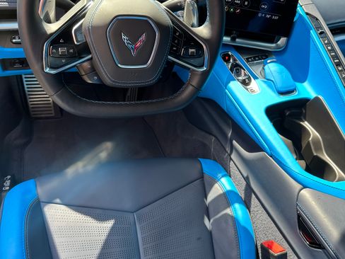 Used 2023 Chevrolet Corvette Stingray Premium Conv w/ Z51 Performance Package RWD image 13