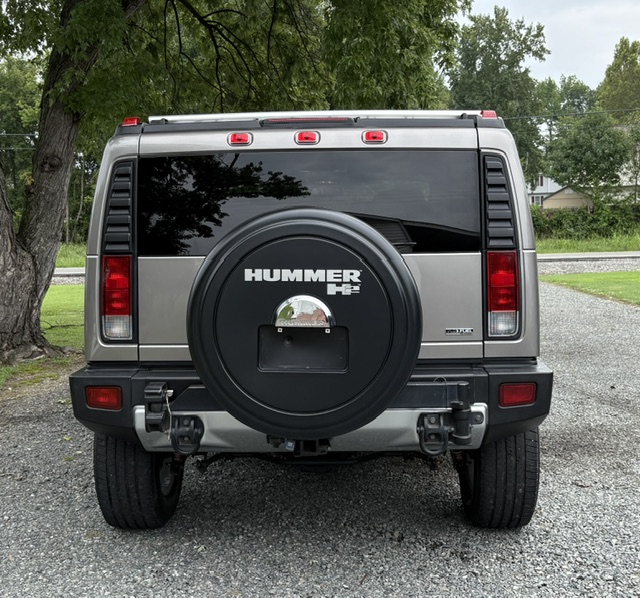Used 2009 HUMMER H2 Luxury AWD/4WD image 9