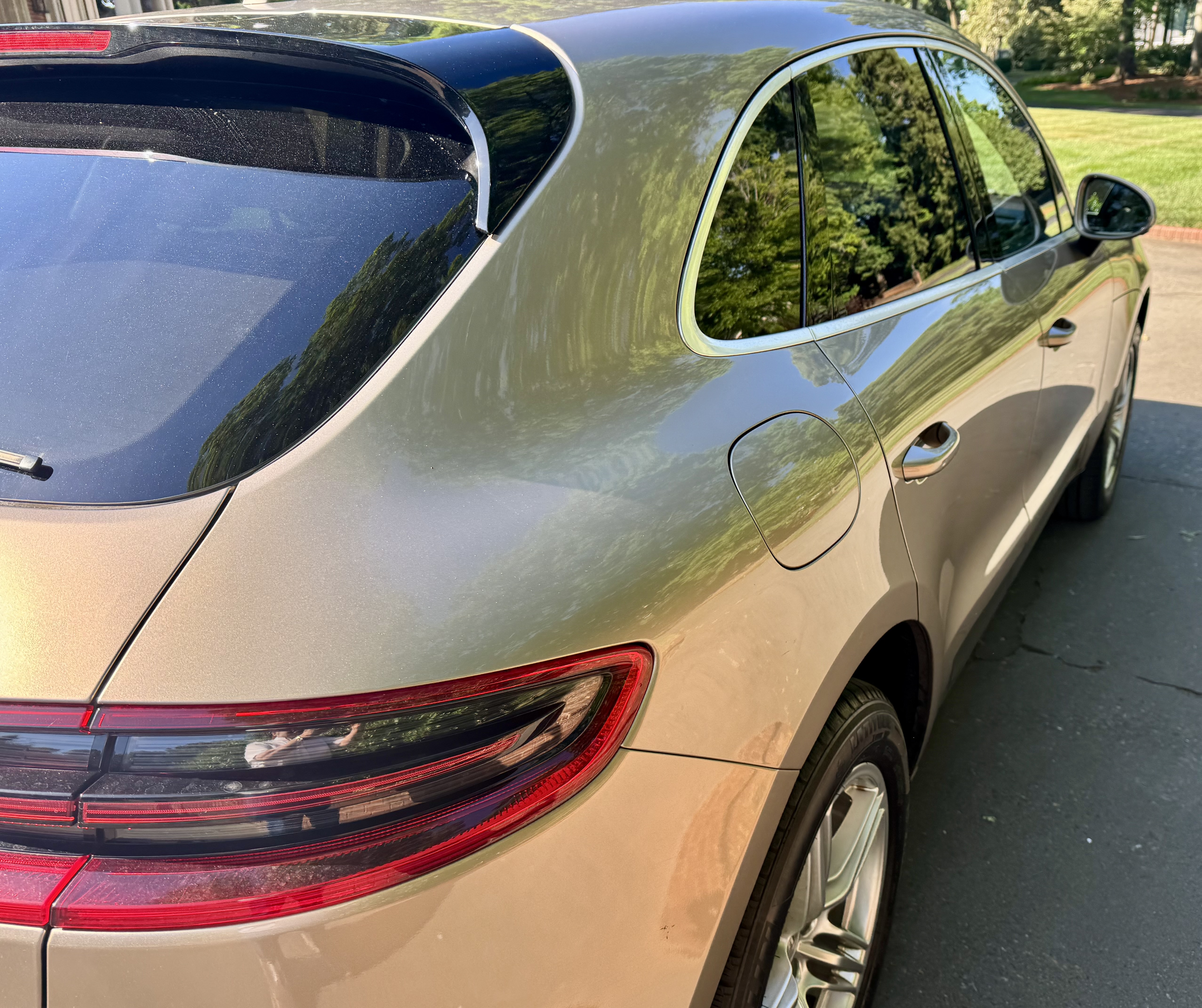 Used 2016 Porsche Macan S AWD/4WD image 6