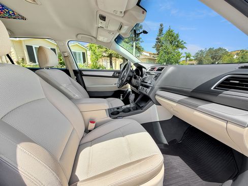 Used 2015 Subaru Outback 2.5i Premium AWD/4WD image 22