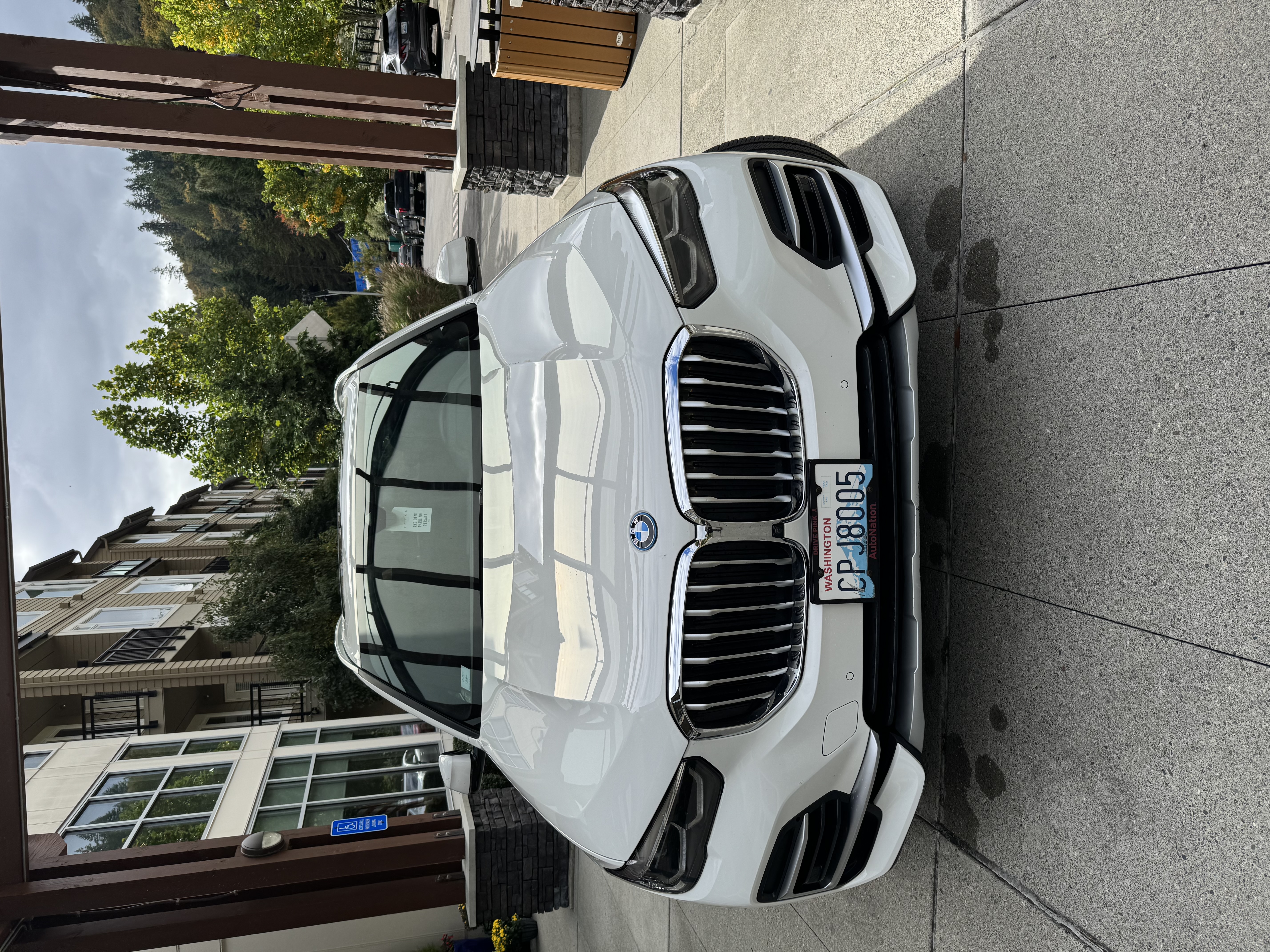Used 2023 BMW X5 xDrive45e AWD/4WD image 11