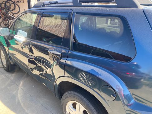 Used 2005 Mitsubishi Endeavor LS image 4