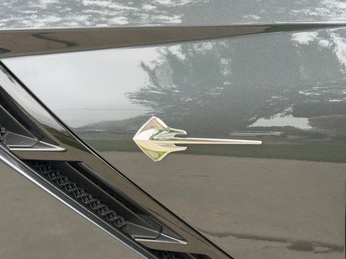 Used 2014 Chevrolet Corvette Stingray Convertible w/ 2LT Preferred Equipment Group RWD image 14