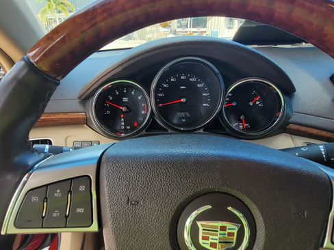 Used 2010 Cadillac CTS Premium image 10