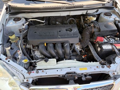 Used 2007 Toyota Corolla CE w/ Upgrade Pkg FWD image 6