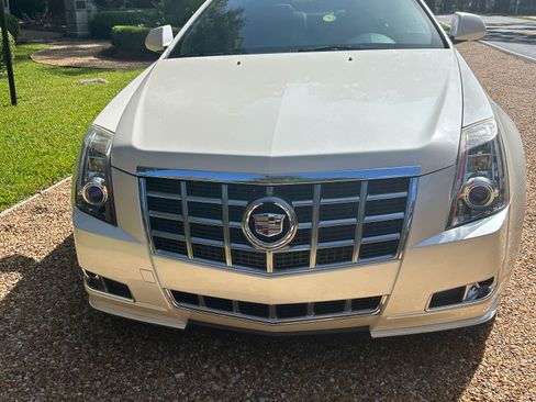 Used 2014 Cadillac CTS Performance image 2