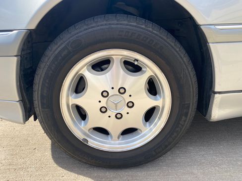 Used 1999 Mercedes-Benz C 230 image 12