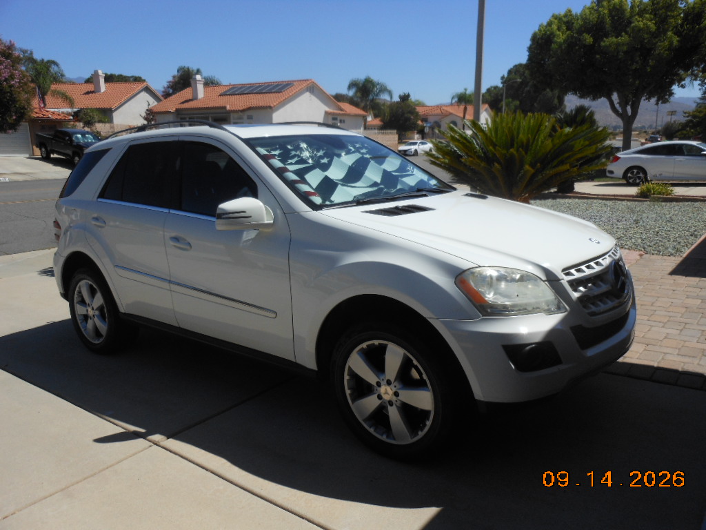 Used 2011 Mercedes-Benz ML 350 4MATIC image 2