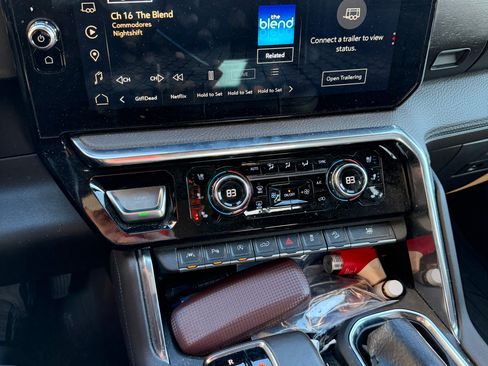 Used 2023 GMC Sierra 1500 Denali w/ Denali Reserve Package image 8